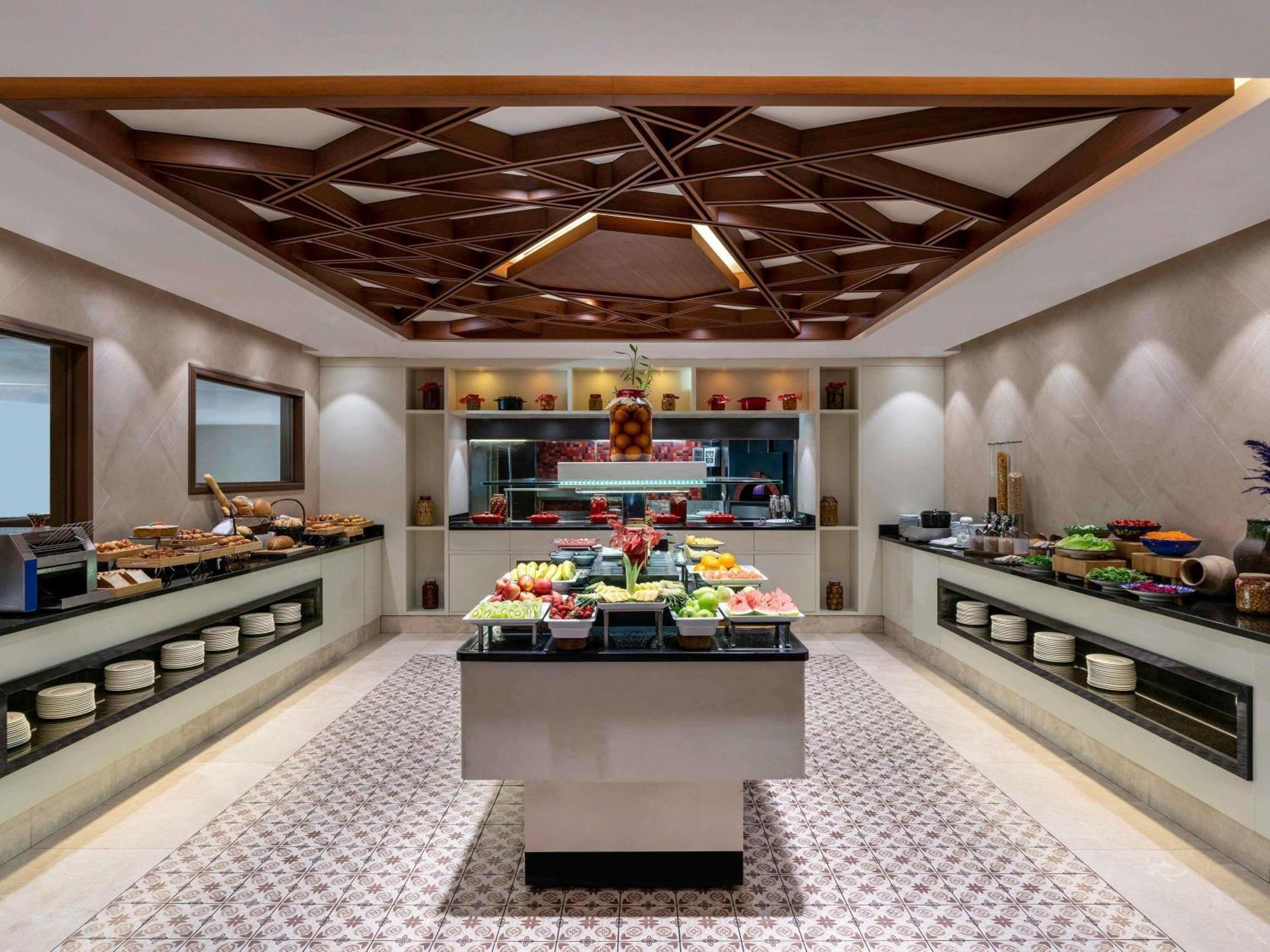 Moevenpick Istanbul Hotel Golden Horn — Photos 3